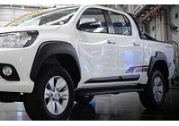 Расширители арок Toyota Hilux REVO 2015 (Без крепежных болтов)