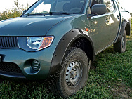 Расширители колесных арок (широкие, 90мм) Mitsubishi L200 2007-2013 (шагрень)