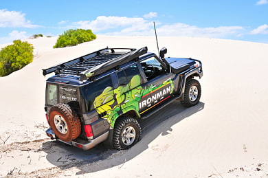Пороги Ironman с защитой крыльев для Toyota LC76 07-